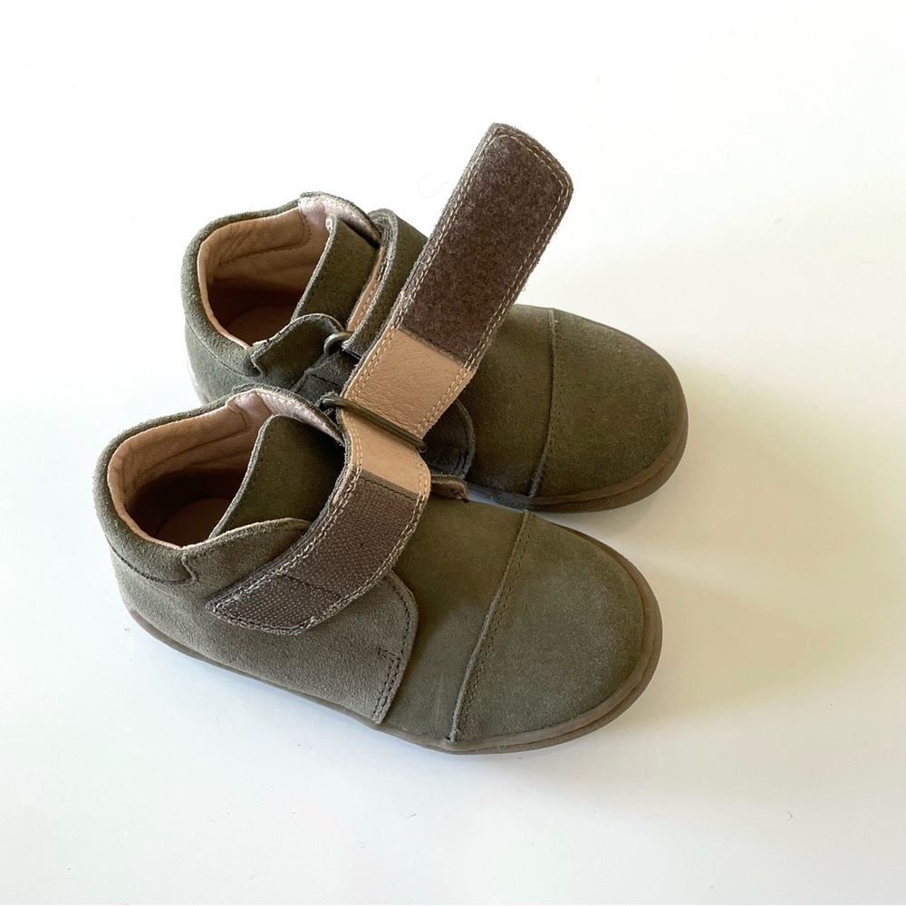 Sweet Honey Suede Mid Boots in Sage Size 5 - Picture 4 of 8